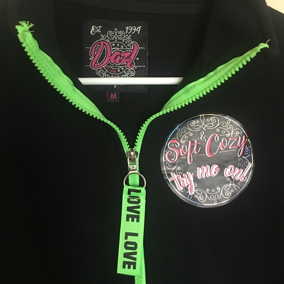 NWT Long Sleeve Crop Top Sweatshirt size M - Picture 3 of 3